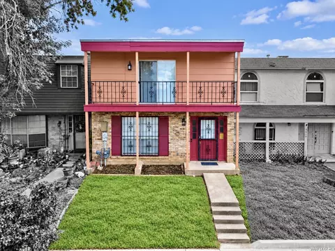 6612 Spring Manor St, San Antonio, TX 78249