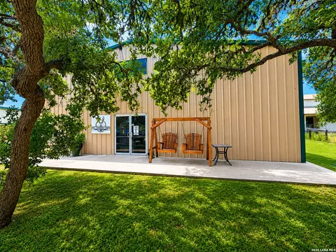 206 N Leon Klink St, Camp Wood, TX 78833