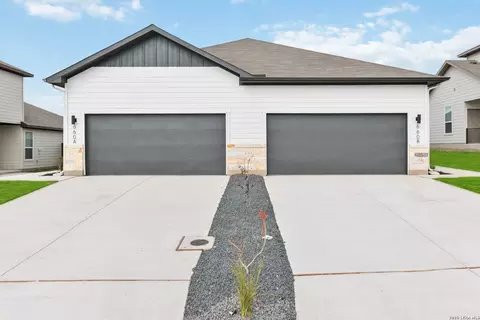 277-281 Colgin Dr, San Antonio, TX 78253