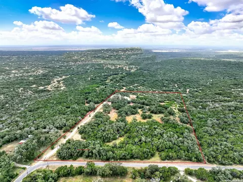 205 County Road 3501, Mico, TX 78056