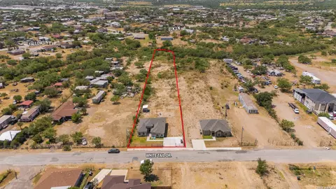 View/Area - 3853 White Tail Dr, Eagle Pass, TX 78852 photo 1 of 4