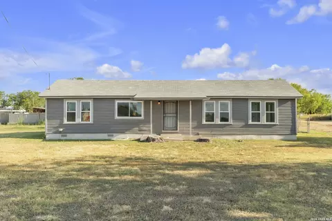 622 Gillette, San Antonio, TX 78221