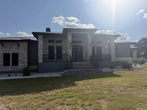 538 San Marcos Trl, New Braunfels, TX 78132