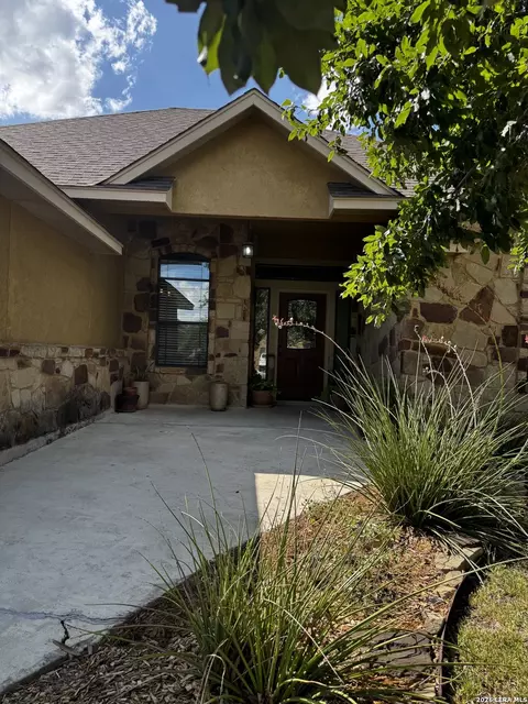 948 Divine Way, New Braunfels, TX 78130