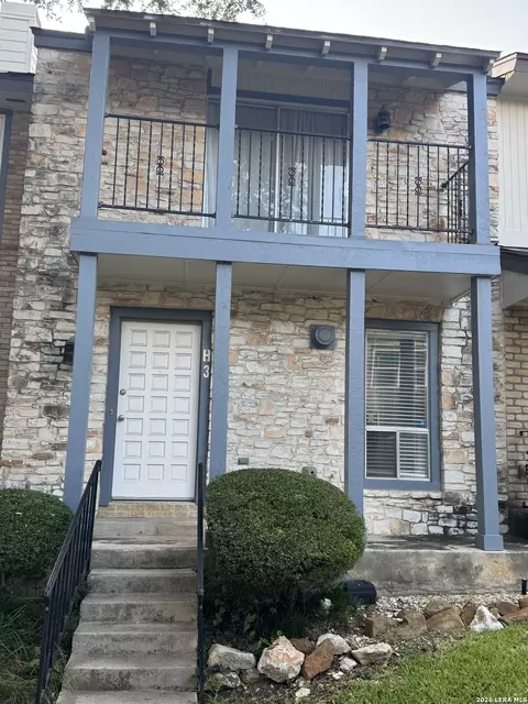 11303 Vance Jackson Rd #H3, San Antonio, TX 78230