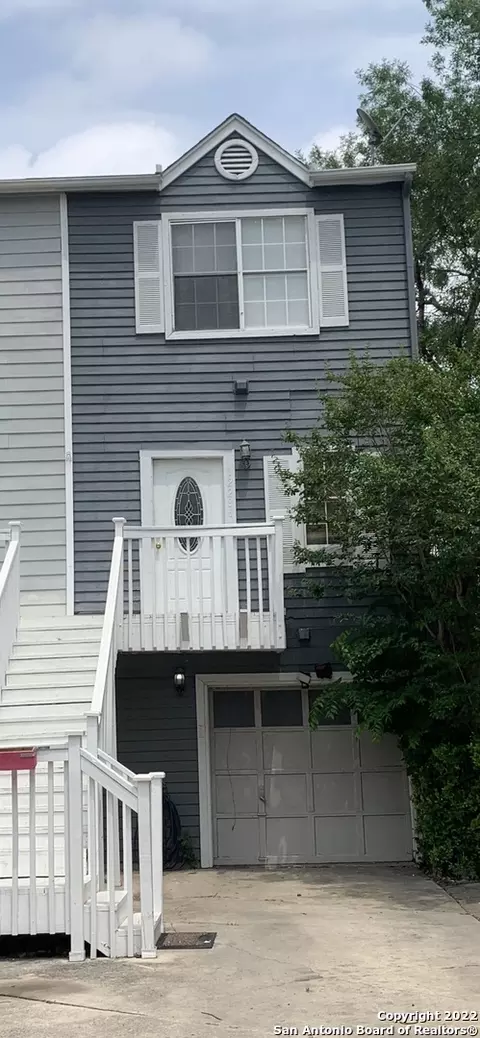 12286 Apricot, San Antonio, TX 78247