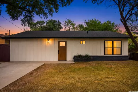 1223 W Mally Blvd, San Antonio, TX 78224