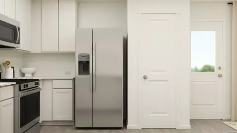 Kitchen - 12203 Dower Hts, Von Ormy, TX 78073 photo 4 of 4