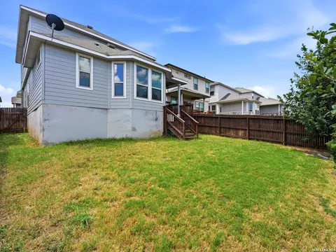 Exterior - 9167 Devils Riv, Converse, TX 78109 photo 6 of 7