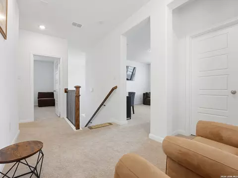 Entry Way - 9167 Devils Riv, Converse, TX 78109 photo 3 of 4