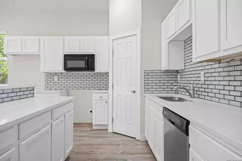 222 Rasa, San Antonio, TX 78227