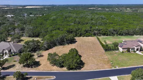 26127 Park Bend Dr, New Braunfels, TX 78132