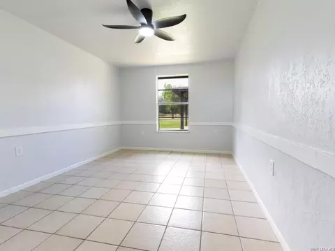 Other - 730 County Road 664, Devine, TX 78016 photo 4 of 12