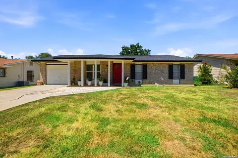 4423 Sun Vis, San Antonio, TX 78217