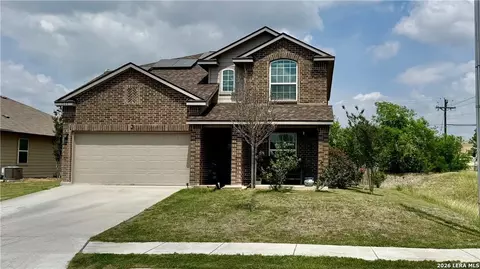1660 W Nolte Farms, Seguin, TX 78155