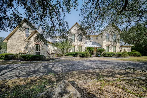5244 Business 181 N, Beeville, TX 78102