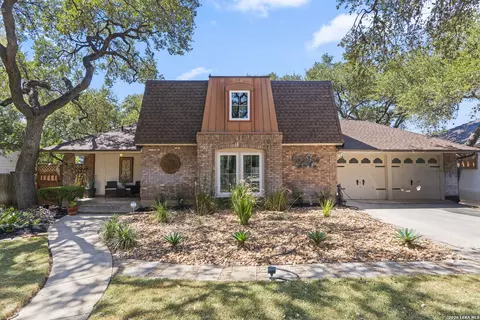 11207 Whispering Wind St, San Antonio, TX 78230