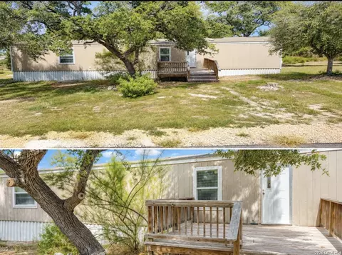 127 Quail Run St, Canyon Lake, TX 78133