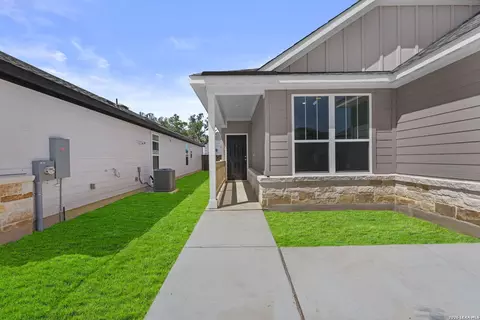 216 Wild Yonder Ln, Boerne, TX 78006