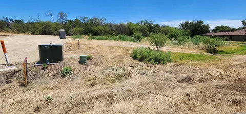478 Eagle Point Rd, Eagle Pass, TX 78852 photo 6