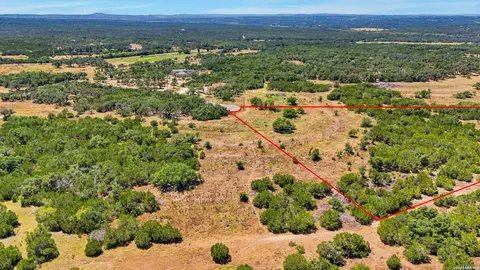 767 Tiswin Trl, Blanco, TX 78606 photo 7
