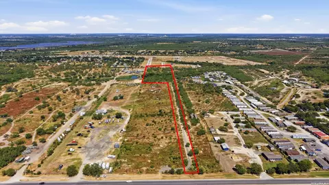 16818 S Us Highway 281, San Antonio, TX 78221