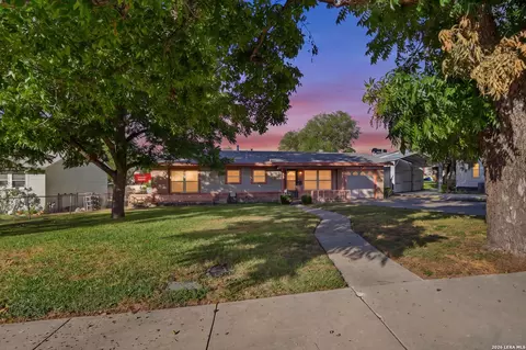 712 Beryl, San Antonio, TX 78213