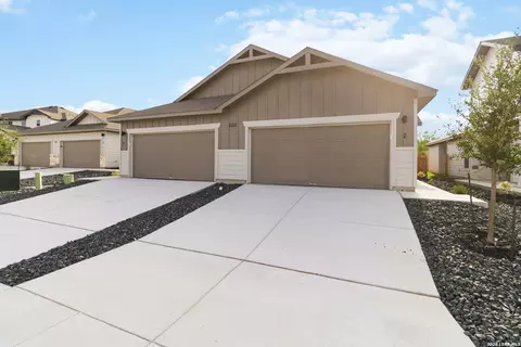 5111 Cindy Br, San Antonio, TX 78253