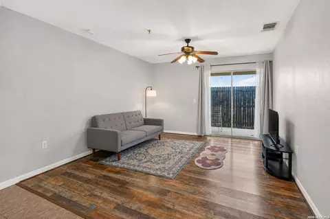 4111 Medical Dr #B104, San Antonio, TX 78229