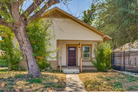 406 Gulf, San Antonio, TX 78202
