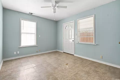 Bedroom - 216 N Tom, Poth, TX 78147 photo 1 of 2