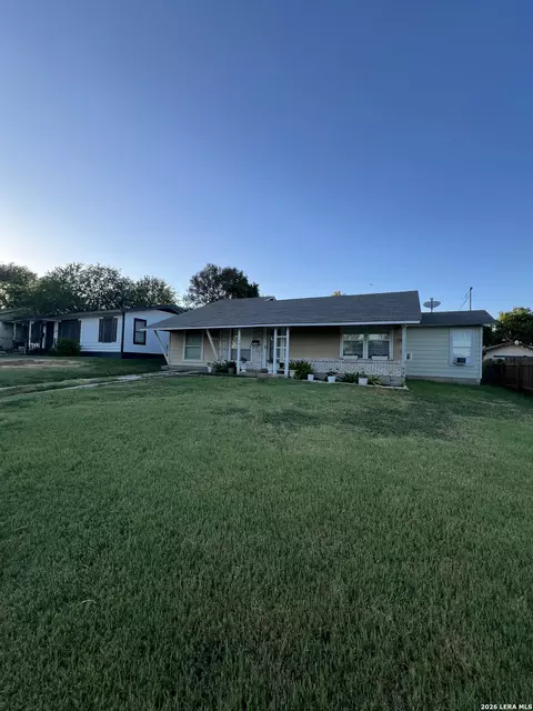 341 Prestwick Blvd, San Antonio, TX 78223