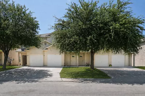 7810 Kingsbury Wood, San Antonio, TX 78240