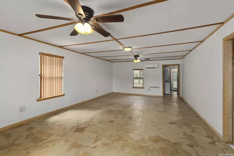 Living - 1919 Kc 3151, Junction, TX 76849 photo 5 of 6