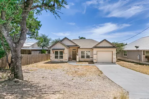 550 Eastview, Canyon Lake, TX 78133