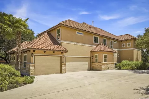 27107 Rockwall Pkwy, New Braunfels, TX 78132