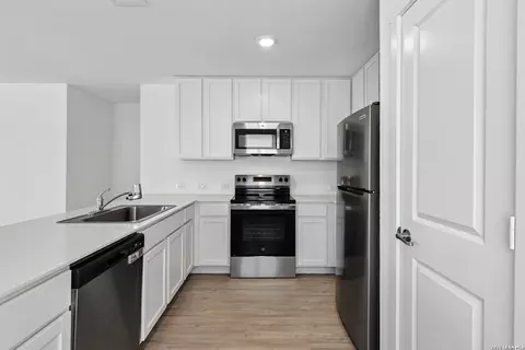 Kitchen - 5750 Repeating Way, Von Ormy, TX 78073 photo 1 of 2