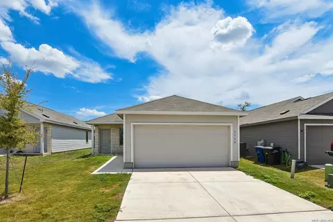 Exterior - 5750 Repeating Way, Von Ormy, TX 78073 photo 3 of 3