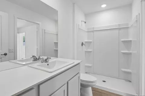 Bath - 5750 Repeating Way, Von Ormy, TX 78073 photo 1 of 1