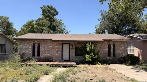 3703 S Pine St, San Antonio, TX 78223