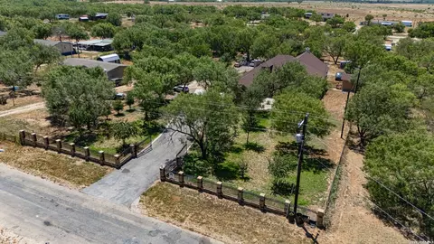 View/Area - 124 County Road 2662, Devine, TX 78016 photo 9 of 9