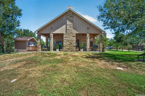 Other - 124 County Road 2662, Devine, TX 78016 photo 6 of 7