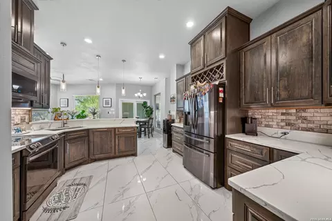 Kitchen - 124 County Road 2662, Devine, TX 78016 photo 1 of 4