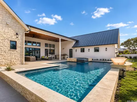 Exterior - 11221 Ensor, Boerne, TX 78006 photo 13 of 17
