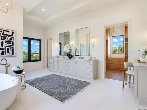Bath - 11221 Ensor, Boerne, TX 78006 photo 1 of 11