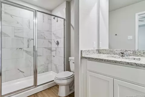Bath - 3945 Abbott Pass, Saint Hedwig, TX 78152 photo 2 of 2