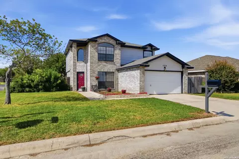 1518 33rd, Hondo, TX 78861