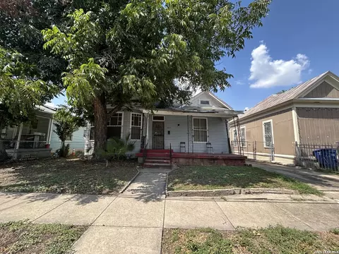 2419 W Houston St, San Antonio, TX 78207