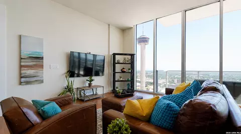 610 E Market St #2803, San Antonio, TX 78205