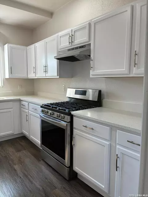 1528 Kayton Ave, San Antonio, TX 78210